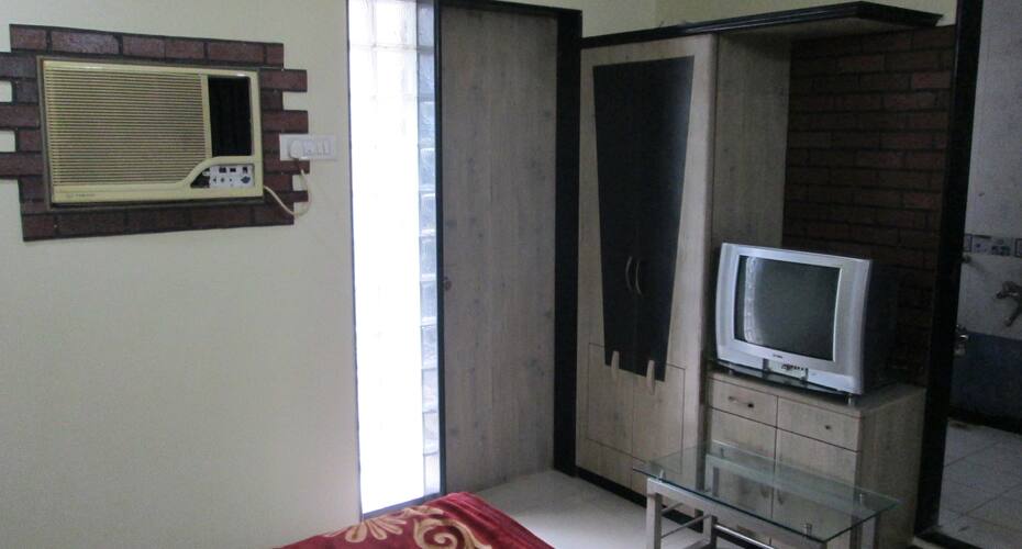 Hotel New Atithi Lodging, Jalgaon 3